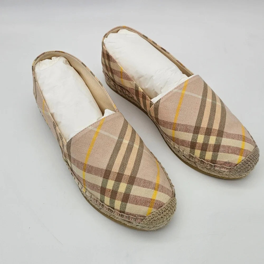 Burberry Espadrille Women Mews Teacup IP Check Tan Canvas Slip On Flat Sz 7, 37